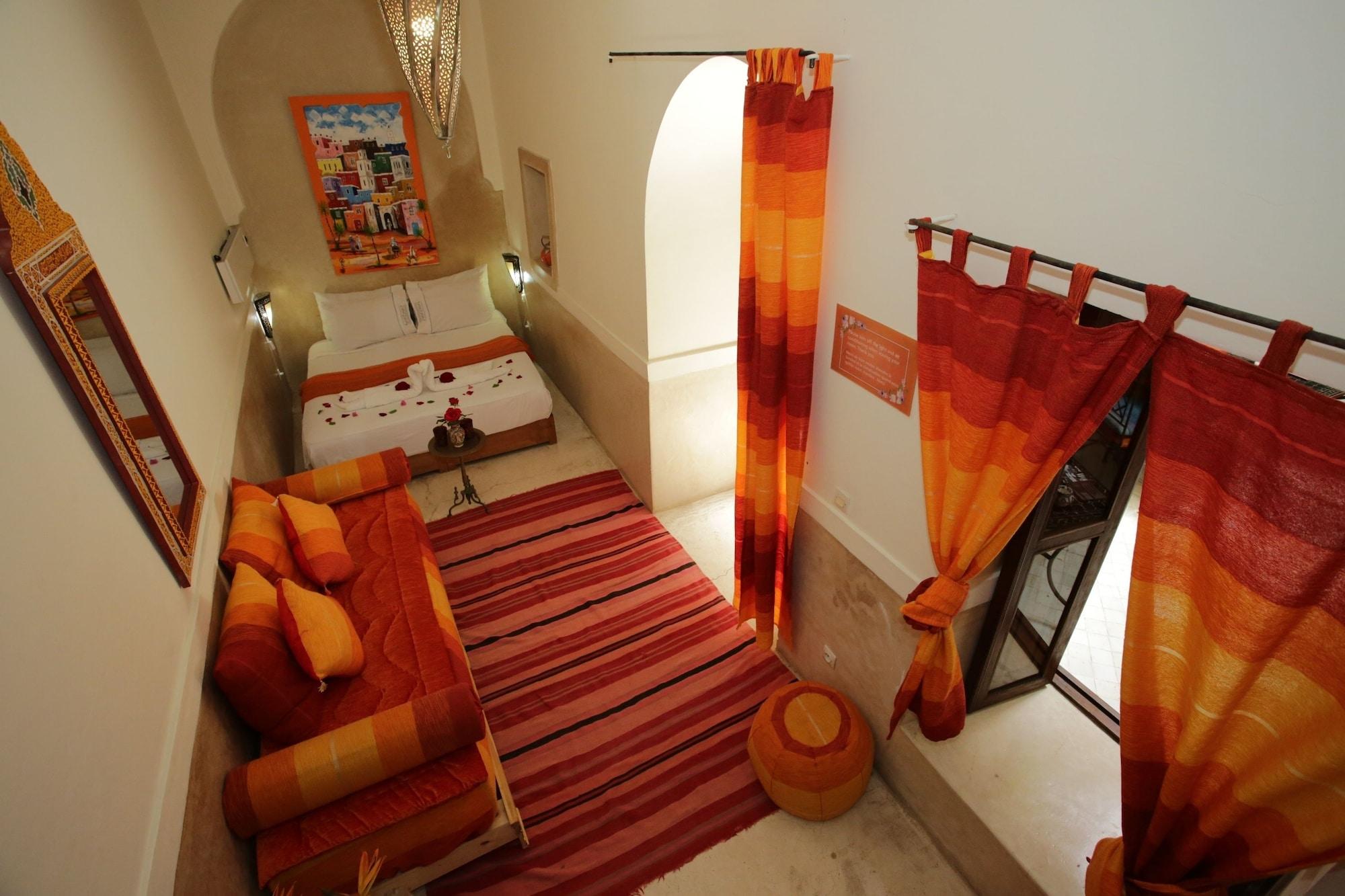 Riad White Flowers Marrakesh Buitenkant foto
