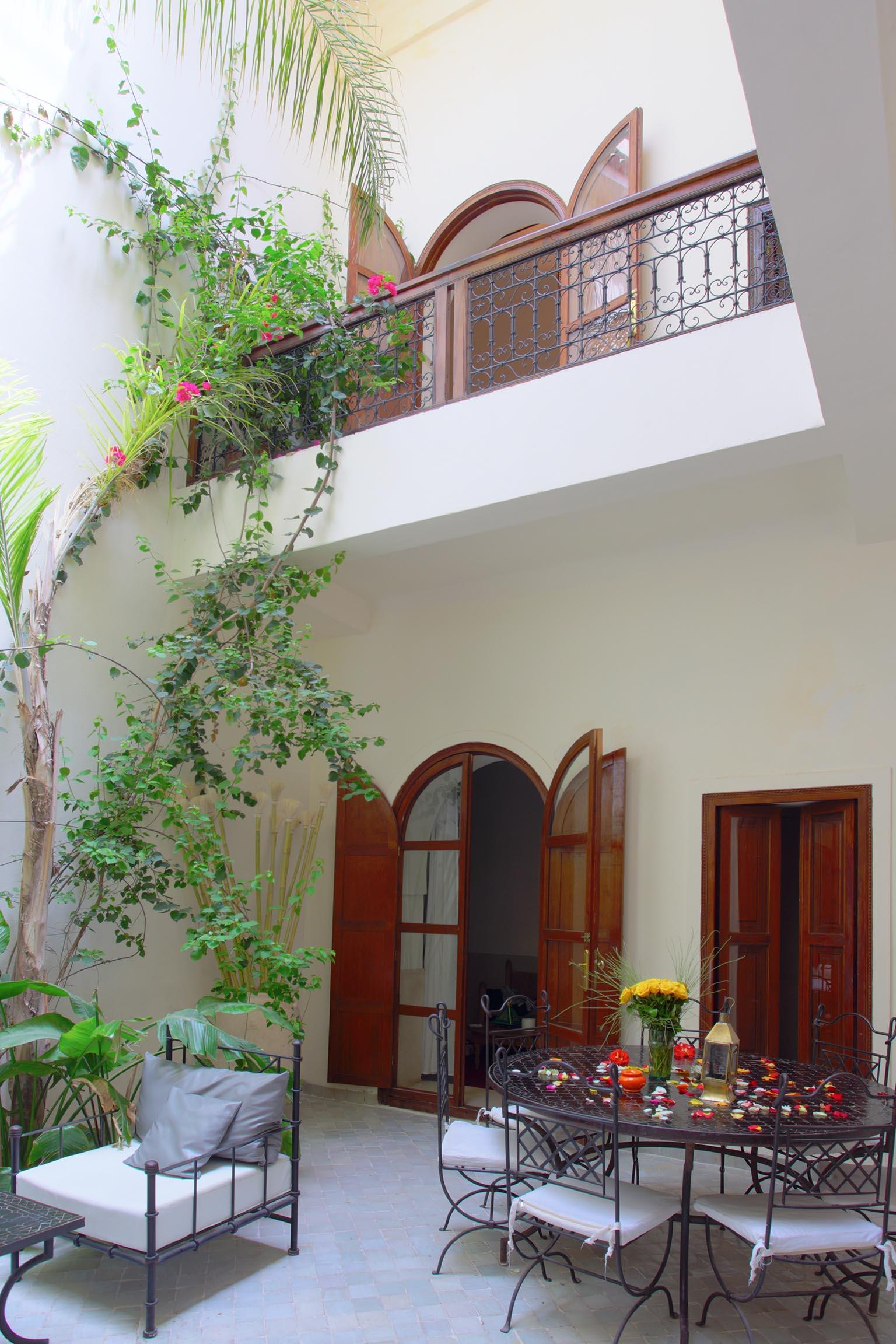 Riad White Flowers Marrakesh Buitenkant foto