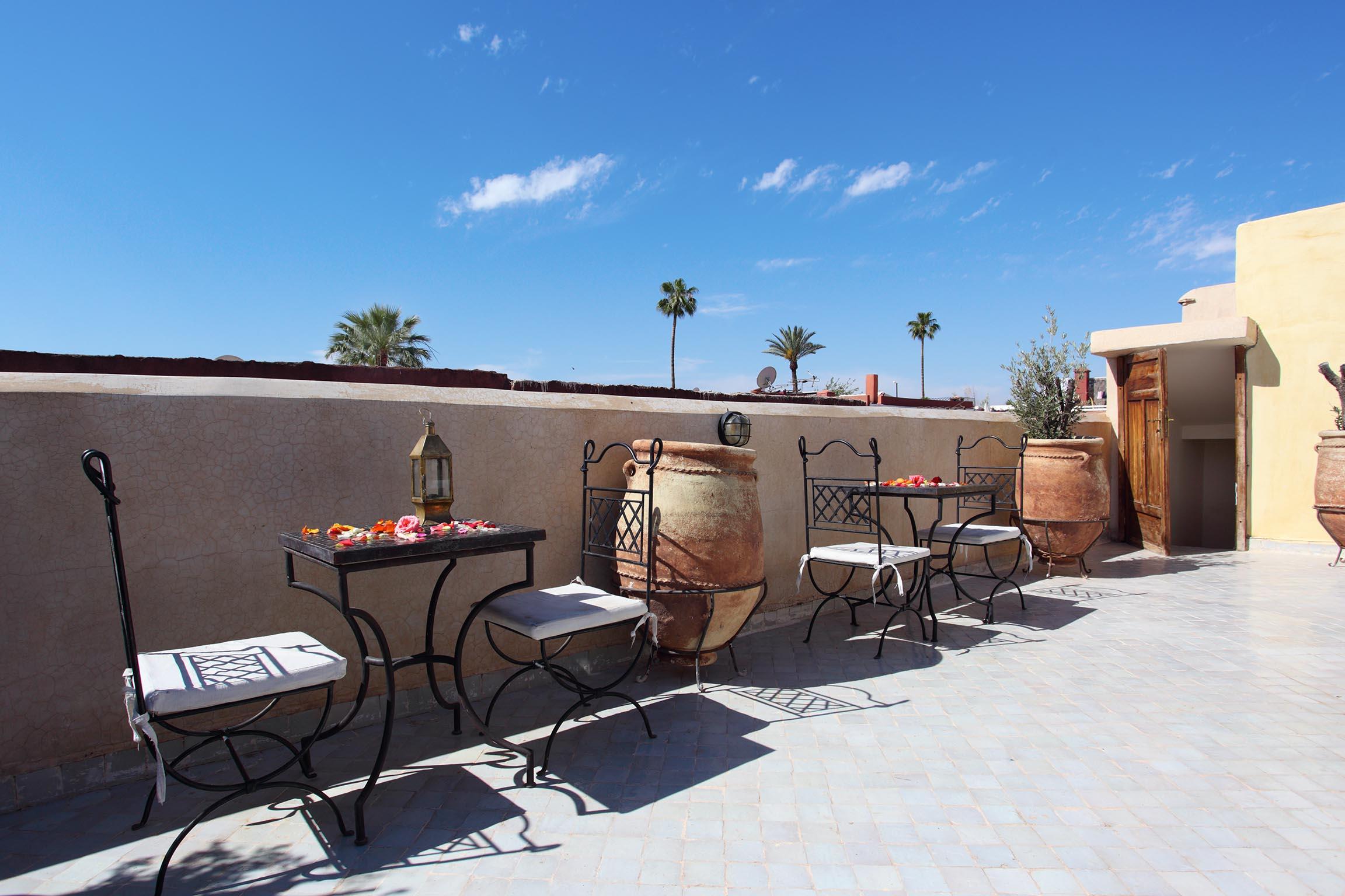 Riad White Flowers Marrakesh Buitenkant foto